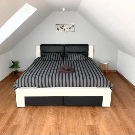 Апартаменты Loft Evasion , Parking Gratuit , 5 Min Auxerre Монето Экстерьер фото